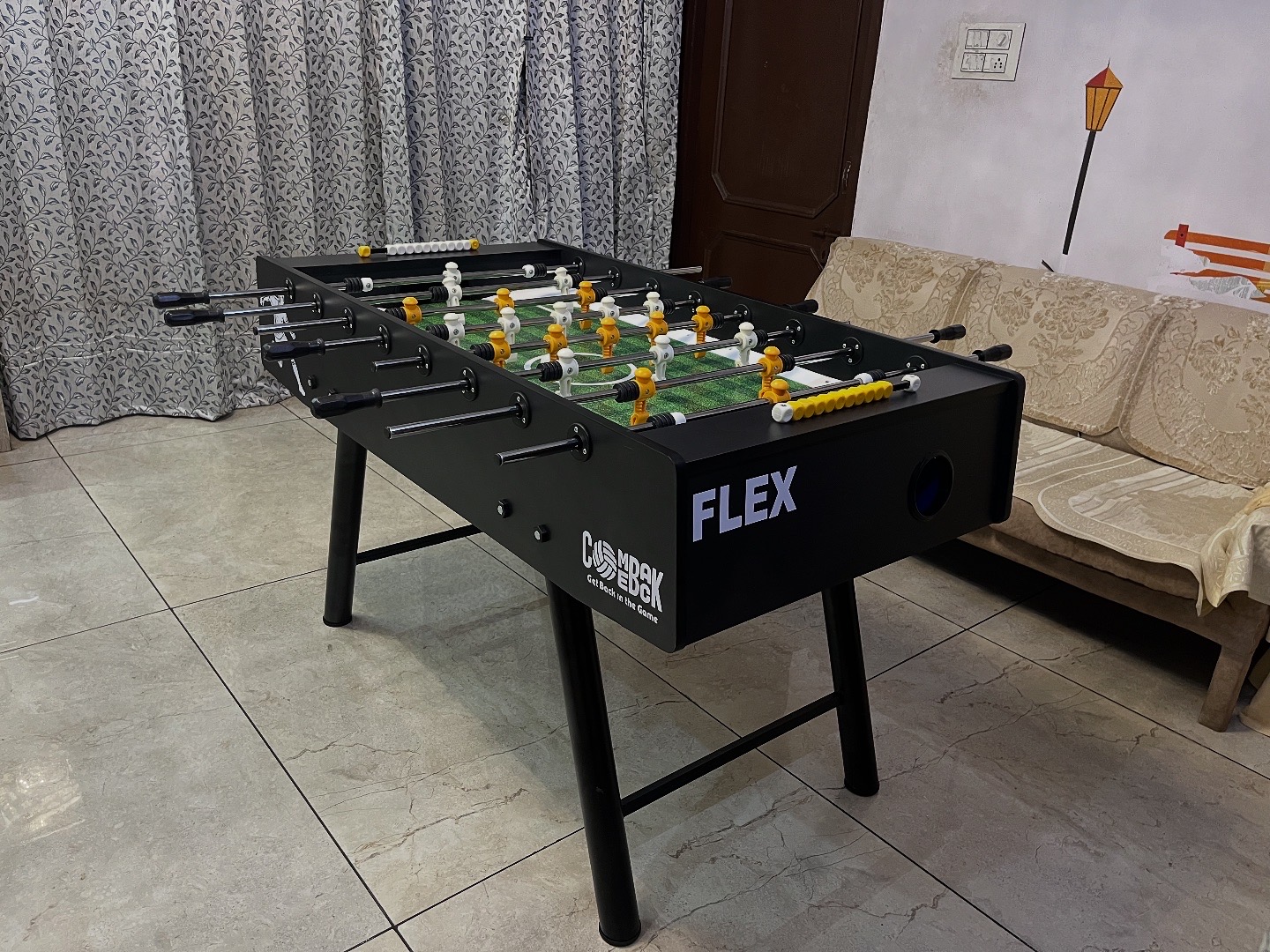 COMEBACK FLEX FOOSBALL TABLE